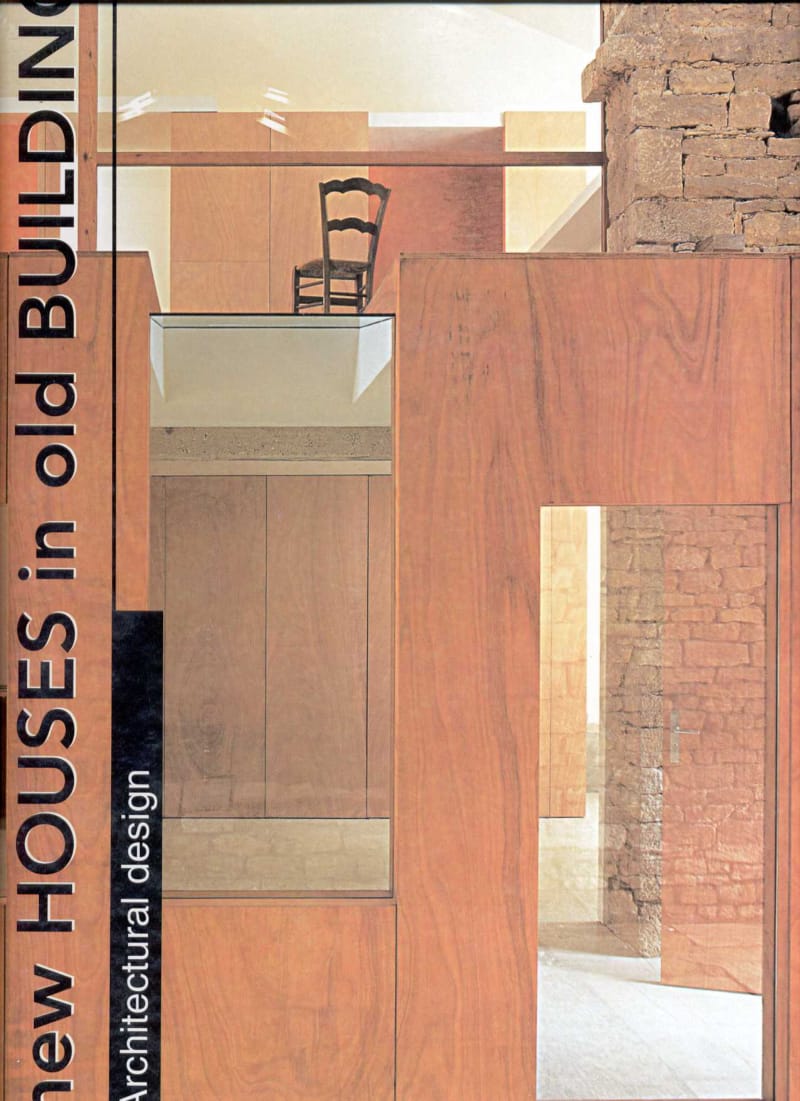 Architectural Design：New Houses in Old Buildings（3-2） .pdf_第1页